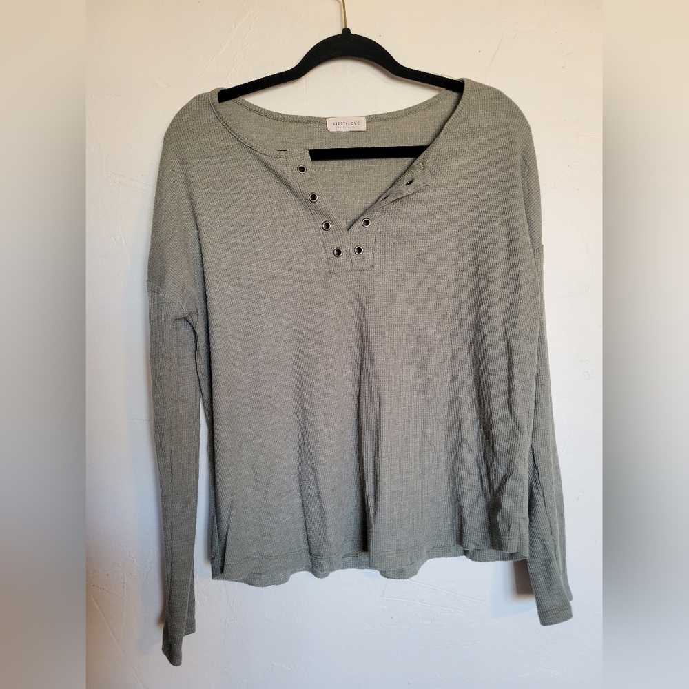 Women's Long Sleeve Top